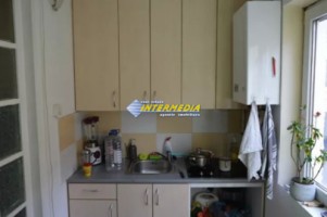 garsoniera-de-vanzare-in-cetate-etaj-2-finisata-1